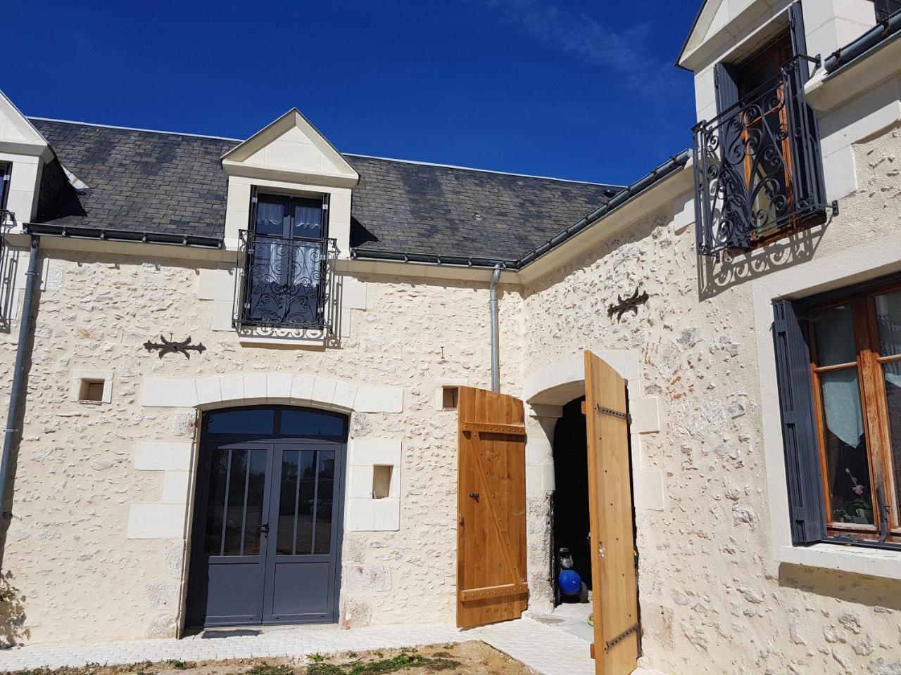 Le Clos De La Briollerie Hotell Tauxigny Eksteriør bilde